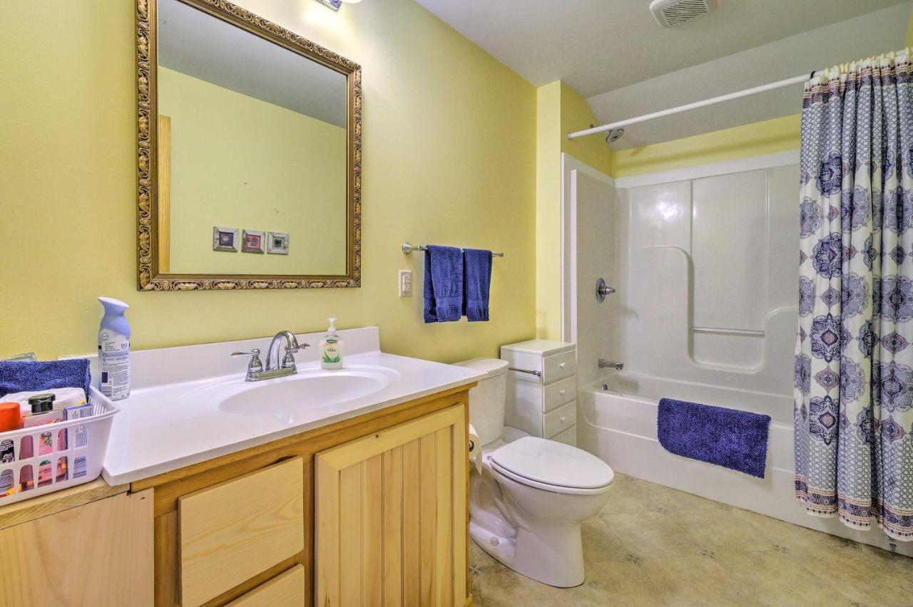Charming Stanley Home With Yard, 7 Mi To Seneca Lake Geneva Exteriör bild